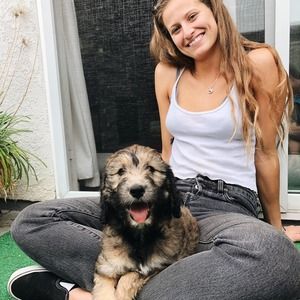 Meet your Posher, Juliette